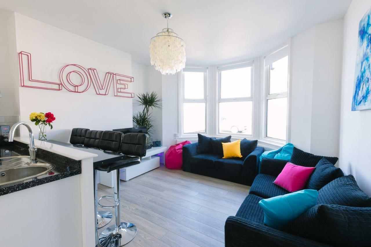 Sea View Sanctuary Apartment! *